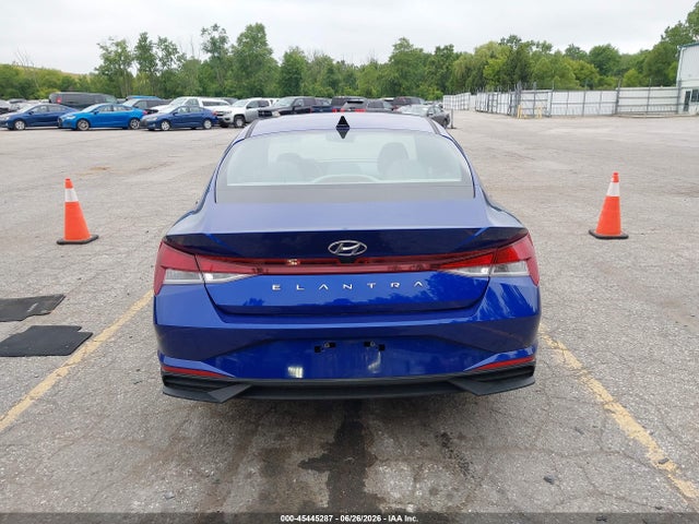45445287 :رقم المزاد ، KMHLM4AG8NU360567 vin ، 2022 Hyundai Elantra Sel مزاد بيع