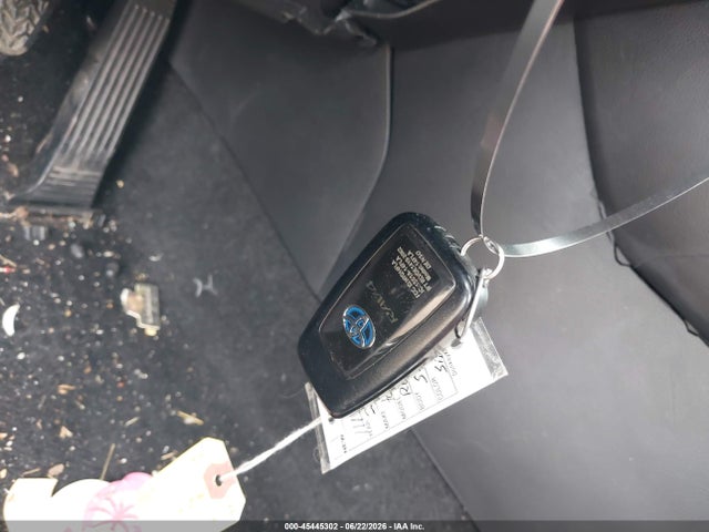 4T3RWRFVXNU052624 Toyota Rav4 Hybrid Xle
