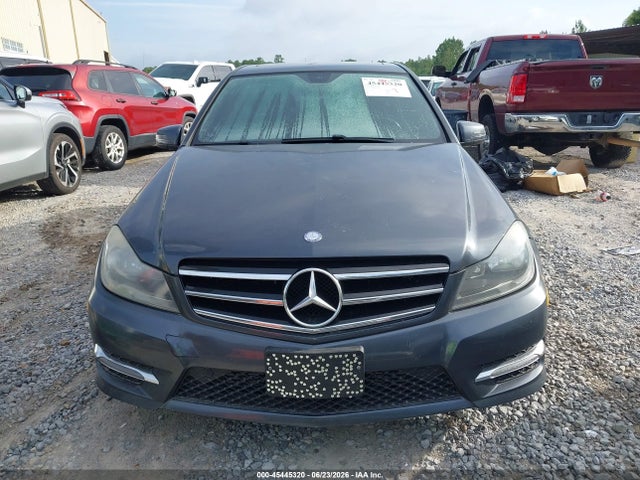 Aukcja sprzedaży 2014 Mercedes-benz C 250 Sport, vin: WDDGF4HB1EA961580, numer aukcji: 45445320