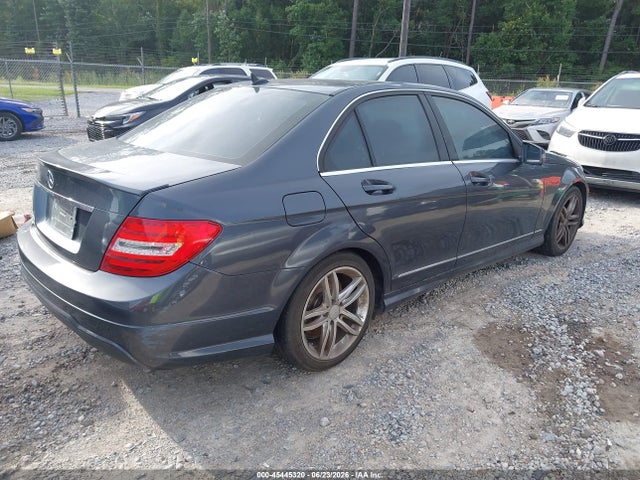 Aukcja sprzedaży 2014 Mercedes-benz C 250 Sport, vin: WDDGF4HB1EA961580, numer aukcji: 45445320