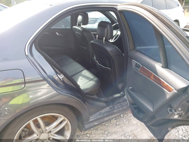 Aukcja sprzedaży 2014 Mercedes-benz C 250 Sport, vin: WDDGF4HB1EA961580, numer aukcji: 45445320