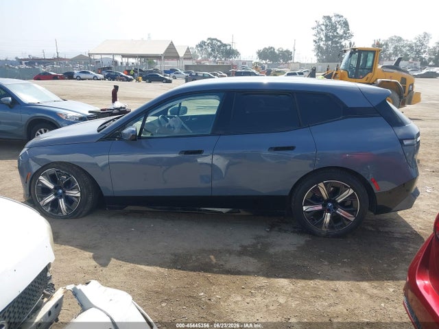 WB523CF09RCR60322 BMW Ix Xdrive50