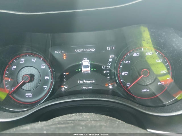 45445382 :رقم المزاد ، 2C3CDXHG4HH667046 vin ، 2017 Dodge Charger Sxt Rwd مزاد بيع