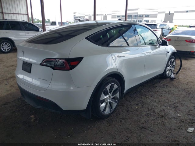 Продаж на аукціоні авто 2024 Tesla Model Y Long Range Dual Motor All-wheel Drive, vin: 7SAYGDEE7RA289869, номер лоту: 45445435