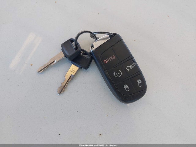 1C3CCCCBXFN544993 Chrysler 200 C