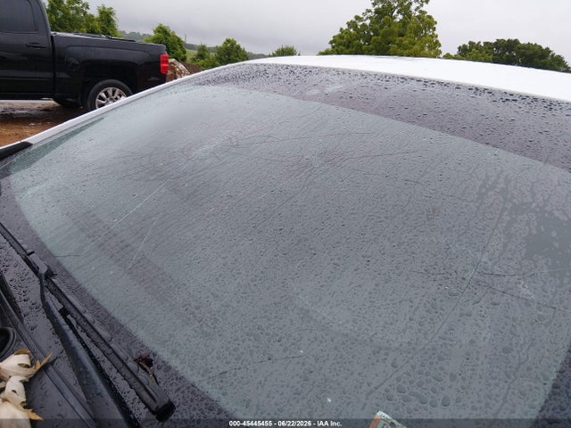 Buick Lacrosse Leather Group 2014 1G4GB5G35EF102125 Image 6