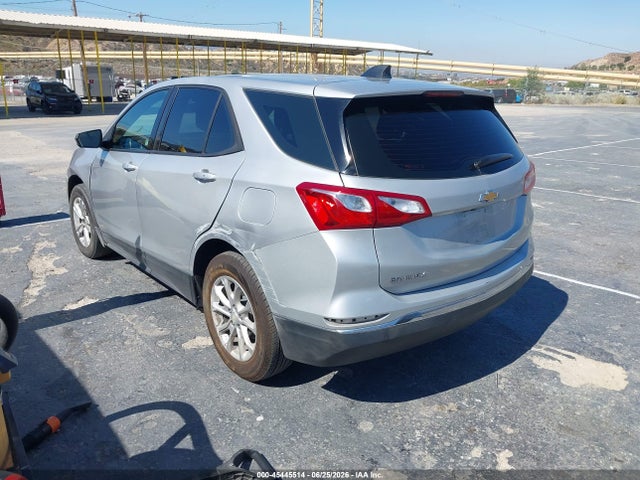 Chevrolet EQUINOX LS 2018 2GNAXHEV4J6272070 Image 3