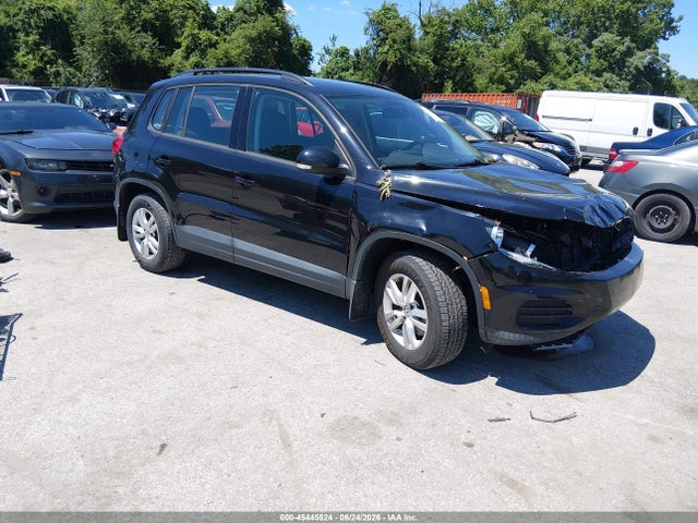 2015 Volkswagen Tiguan S მანქანა იყიდება აუქციონზე, vin: WVGBV7AX8FW546187, აუქციონის ნომერი: 45445524