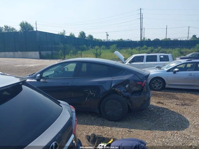 Aukcja sprzedaży 2026 Tesla Model Y Premium Rear-wheel Drive/rear-wheel Drive, vin: 7SAYGDED2TA586871, numer aukcji: 45445527