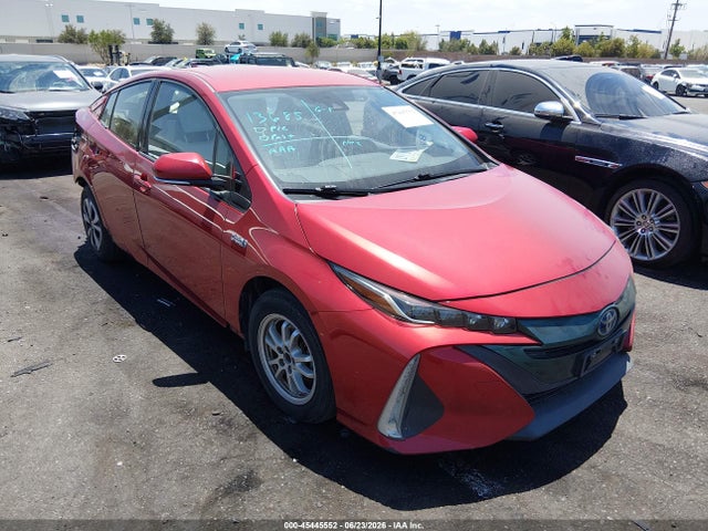 JTDKARFP7H3038821 Toyota Prius Prime Premium