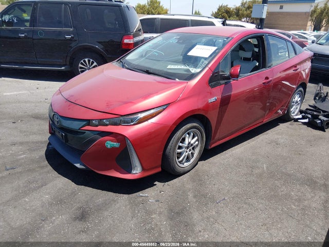 JTDKARFP7H3038821 Toyota Prius Prime Premium