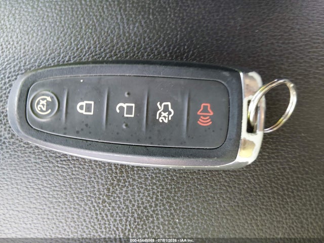 45445569 :رقم المزاد ، 1FMCU9GD6KUA96755 vin ، 2019 Ford Escape Se مزاد بيع