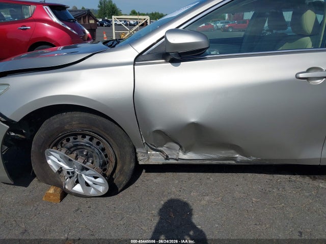 Toyota CAMRY LE 2015 4T4BF1FK3FR474288 Image 17