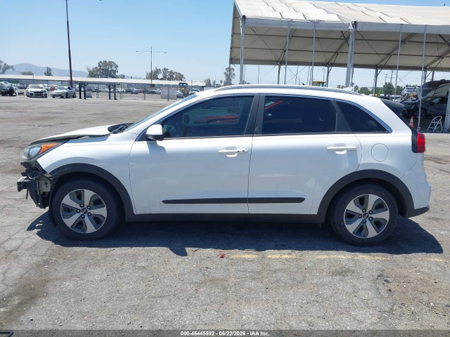 KIA NIRO LX 2018 KNDCB3LC4J5211379 Image 15