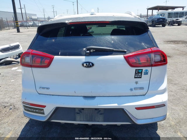 KIA NIRO LX 2018 KNDCB3LC4J5211379 Image 17
