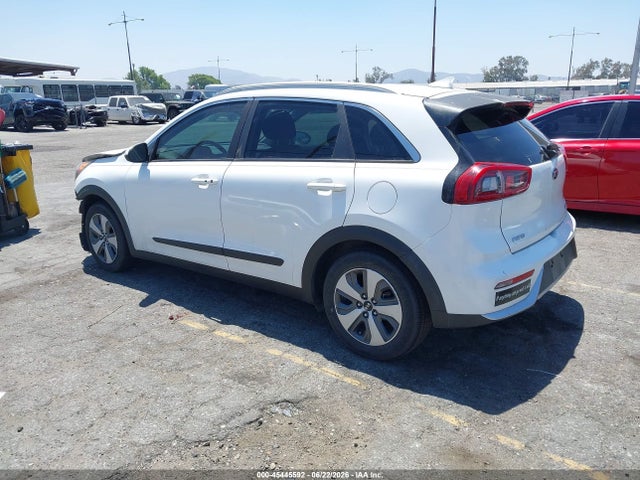 KIA NIRO LX 2018 KNDCB3LC4J5211379 Image 3