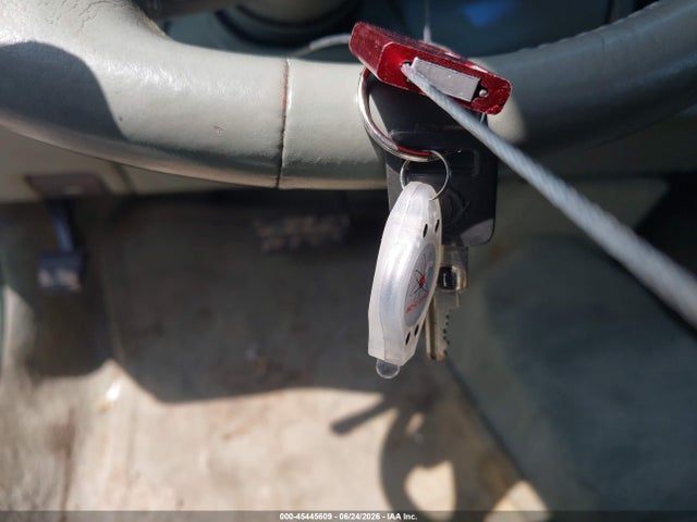 45445609 :رقم المزاد ، 1G6KD52Y4TU283080 vin ، 1996 Cadillac Deville مزاد بيع