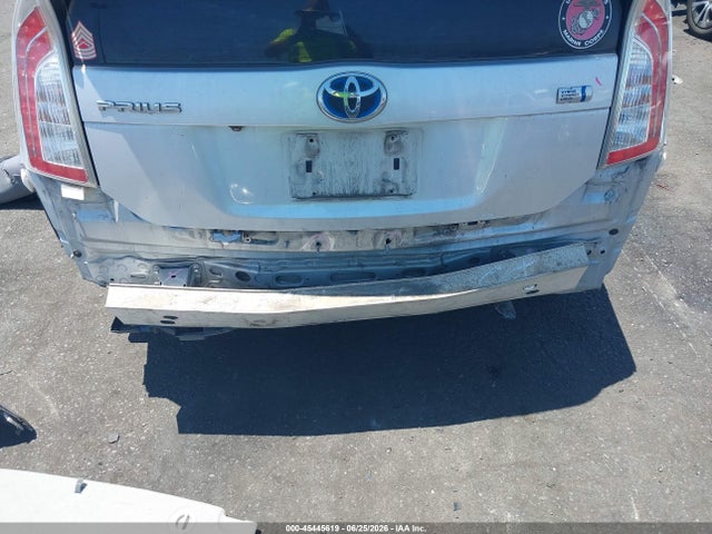 Toyota Prius Two 2014 JTDKN3DU7E0394404 Image 6