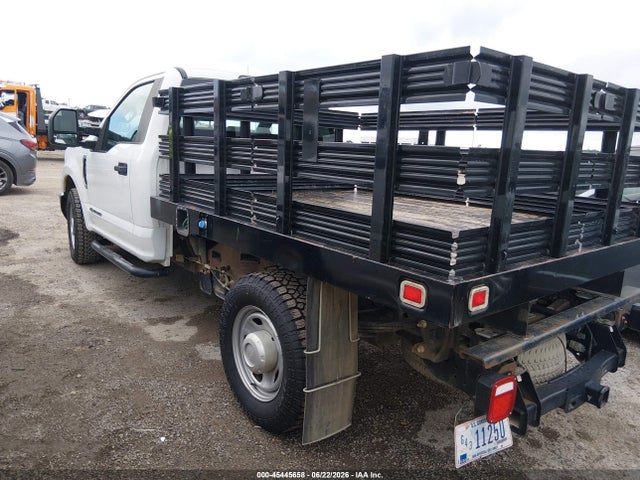 Ford F-350 Xl/xlt 2017 1FDRF3AT2HED72725 Image 3