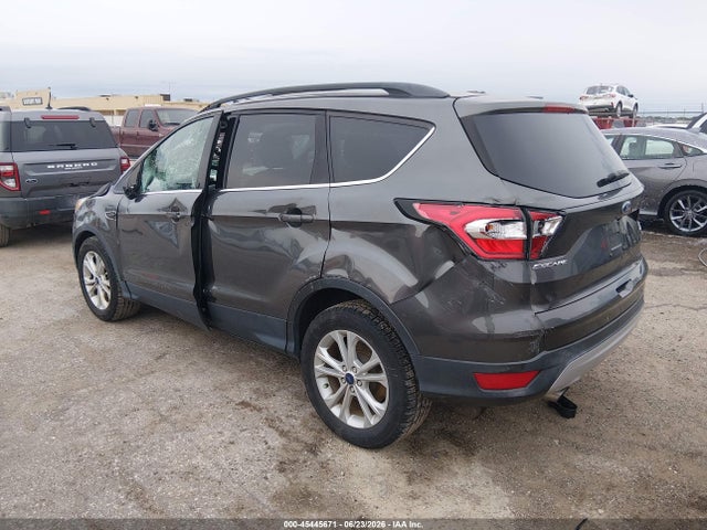 Ford ESCAPE SE 2018 1FMCU9GD3JUA87185 Image 3