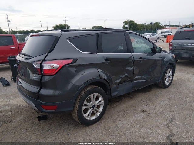Ford ESCAPE SE 2018 1FMCU9GD3JUA87185 Image 4