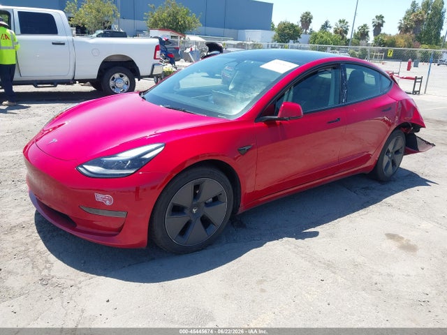 Tesla Model 3 Rear-wheel Drive 2023 5YJ3E1EAXPF606634 Image 2