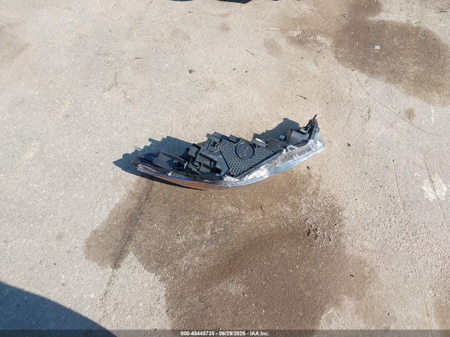 45445735 :رقم المزاد ، 7MUAAABG0TV166916 vin ، 2026 Toyota Corolla Cross L مزاد بيع