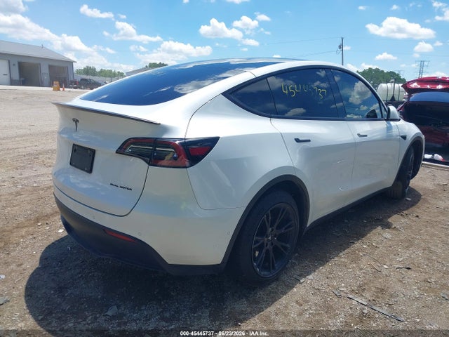 45445737 :رقم المزاد ، 7SAYGAEE9NF427892 vin ، 2022 Tesla Model Y Long Range Dual Motor All-wheel Drive مزاد بيع