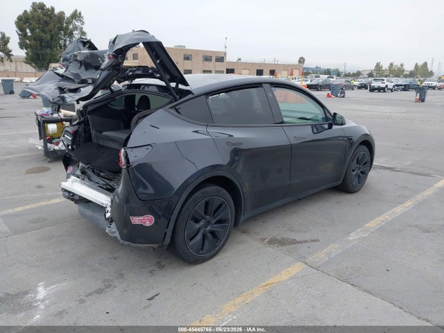 Продажа на аукционе авто 2024 Tesla Model Y Long Range Dual Motor All-wheel Drive, vin: 7SAYGDEE2RF159825, номер лота: 45445765