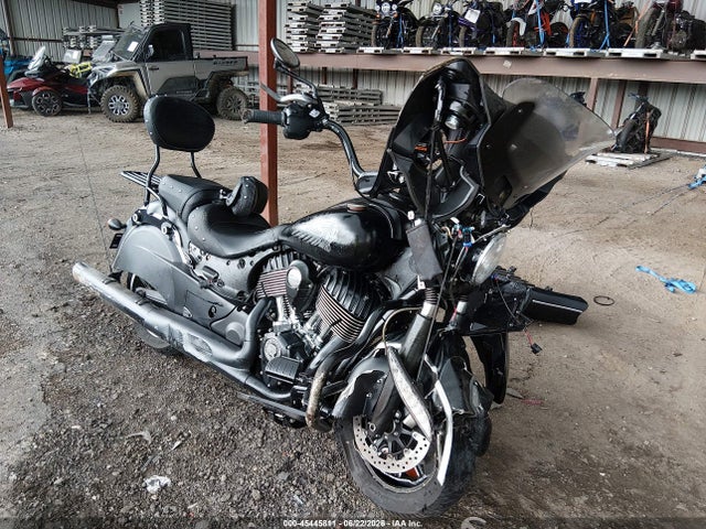2017 Indian Motorcycle Co. Chieftain Dark Horse მანქანა იყიდება აუქციონზე, vin: 56KTCDAA0H3344984, აუქციონის ნომერი: 45445811