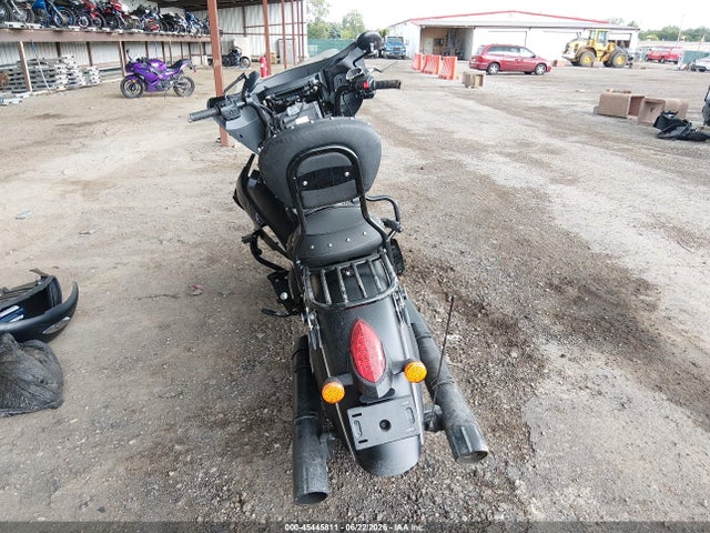 2017 Indian Motorcycle Co. Chieftain Dark Horse მანქანა იყიდება აუქციონზე, vin: 56KTCDAA0H3344984, აუქციონის ნომერი: 45445811