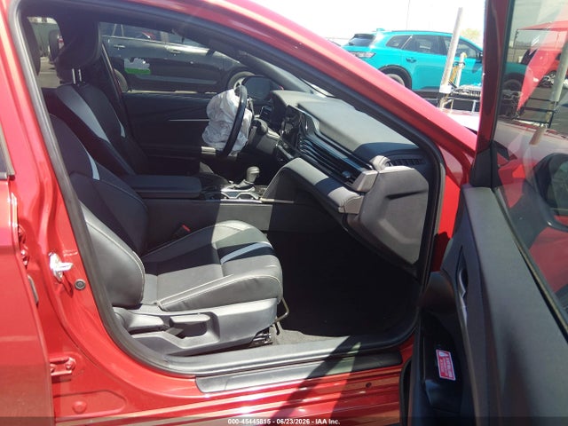 Toyota CAMRY SE 2025 4T1DAACKXSU033953 Image 5