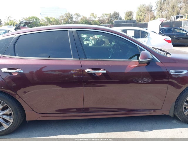KIA OPTIMA EX 2018 5XXGU4L39JG206028 Image 13