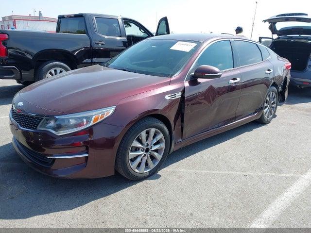 KIA OPTIMA EX 2018 5XXGU4L39JG206028 Image 2