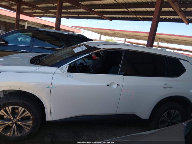 JN8AT3BB0MW229605 Nissan Rogue Sv Intelligent Awd