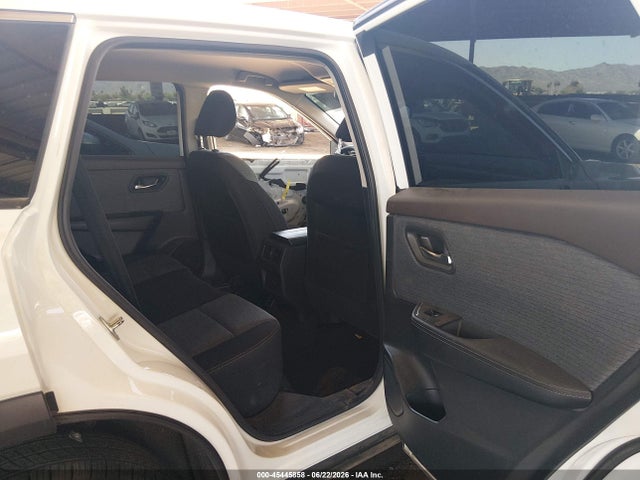 JN8AT3BB0MW229605 Nissan Rogue Sv Intelligent Awd