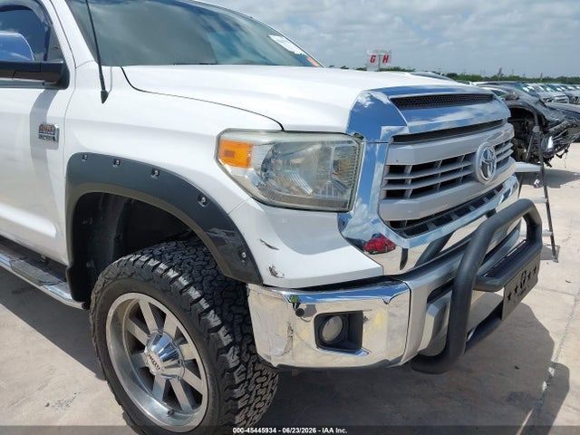 5TFAW5F19EX368207 Toyota Tundra 1794 5.7l V8