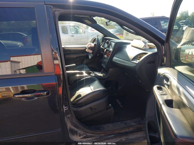 45445937 :رقم المزاد ، 2C4RDGEG9FR535479 vin ، 2015 Dodge Grand Caravan R/t مزاد بيع