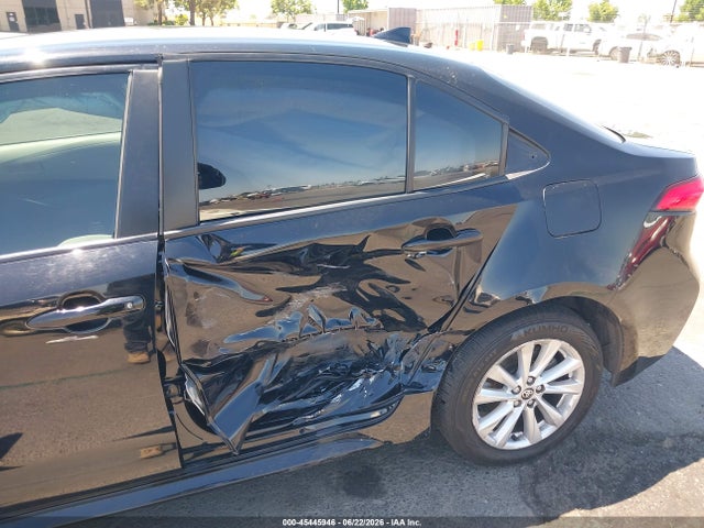 JTDBCMFE9PJ003512 Toyota Corolla Hybrid Le