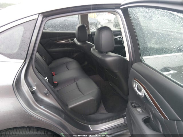 JN1BY1AR0FM562232 Infiniti Q70 3.7x