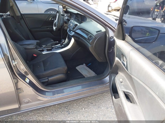 1HGCR2F55FA139143 Honda Accord Sport