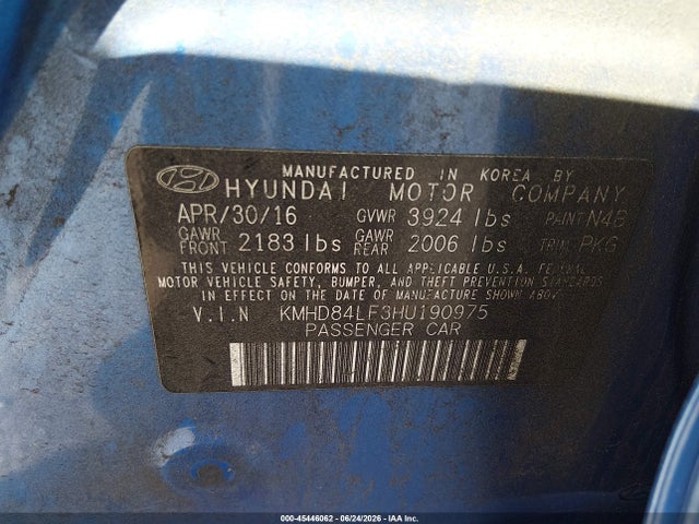 KMHD84LF3HU190975 Hyundai ELANTRA SE