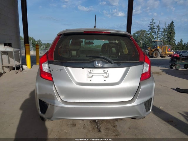 Honda FIT LX 2016 JHMGK5H59GX033357 Image 17