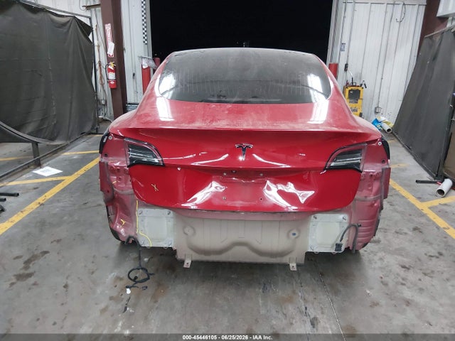 Tesla Model 3 Long Range/mid Range 2018 5YJ3E1EA8JF034115 Image 15