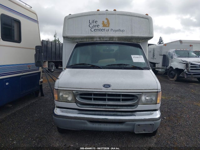 2000 Ford E-450 Cutaway Standard მანქანა იყიდება აუქციონზე, vin: 1FDXE45S3YHB54051, აუქციონის ნომერი: 45446113