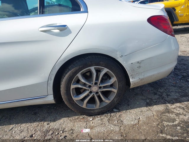 Продаж на аукціоні авто 2017 Mercedes-benz C 300 4matic, vin: 55SWF4KB3HU195828, номер лоту: 45446141