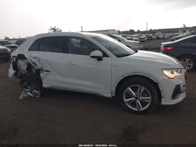 45446151 :رقم المزاد ، WA1EECF39R1139507 vin ، 2024 Audi Q3 Premium Plus 45 Tfsi S Line Quattro Tiptronic مزاد بيع