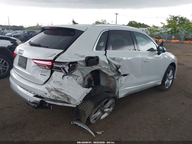 45446151 :رقم المزاد ، WA1EECF39R1139507 vin ، 2024 Audi Q3 Premium Plus 45 Tfsi S Line Quattro Tiptronic مزاد بيع