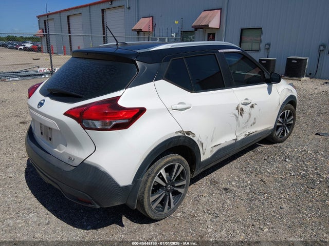 Nissan KICKS SV 2019 3N1CP5CU6KL566435 Image 4