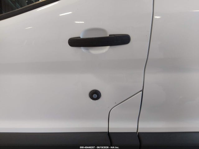 1FMZK1YM7JKB07241 Ford Transit-150 Xl/xlt